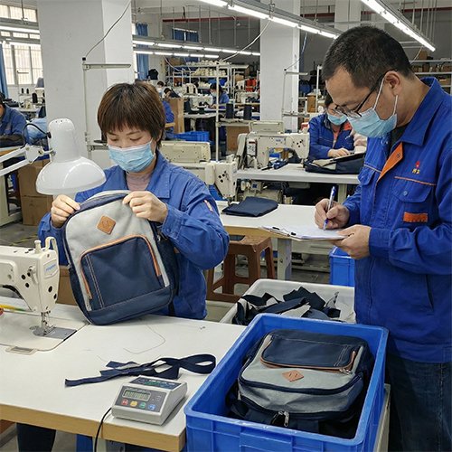 Running Vest Manufacturer- Jarler Factory-Trail Hydration Running Vest Inspection Strict Quality Control -0