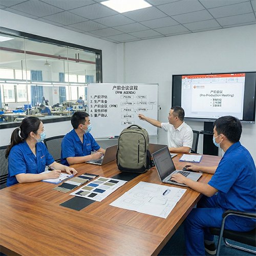 Running Vest Manufacturer- Jarler Factory-Trail Hydration Running Vest Inspection Strict Quality Control -0